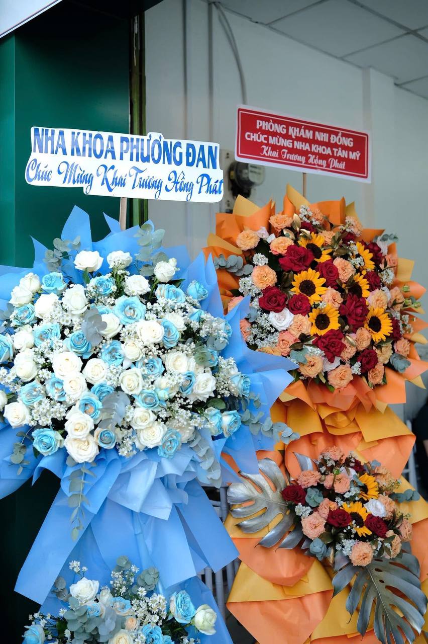 Hoa chúc mừng khai trương Nha Khoa Tân Mỹ